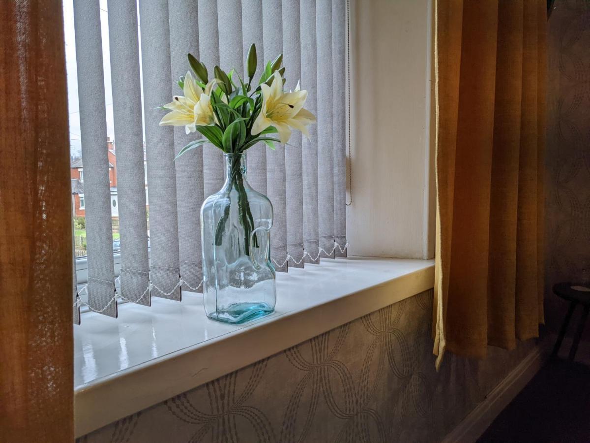 Kirkcroft Guest House グレトナ エクステリア 写真