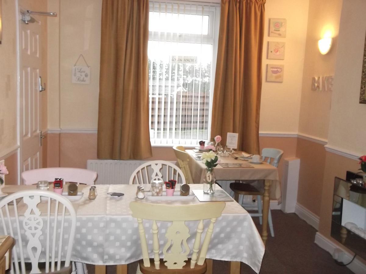 Kirkcroft Guest House グレトナ エクステリア 写真
